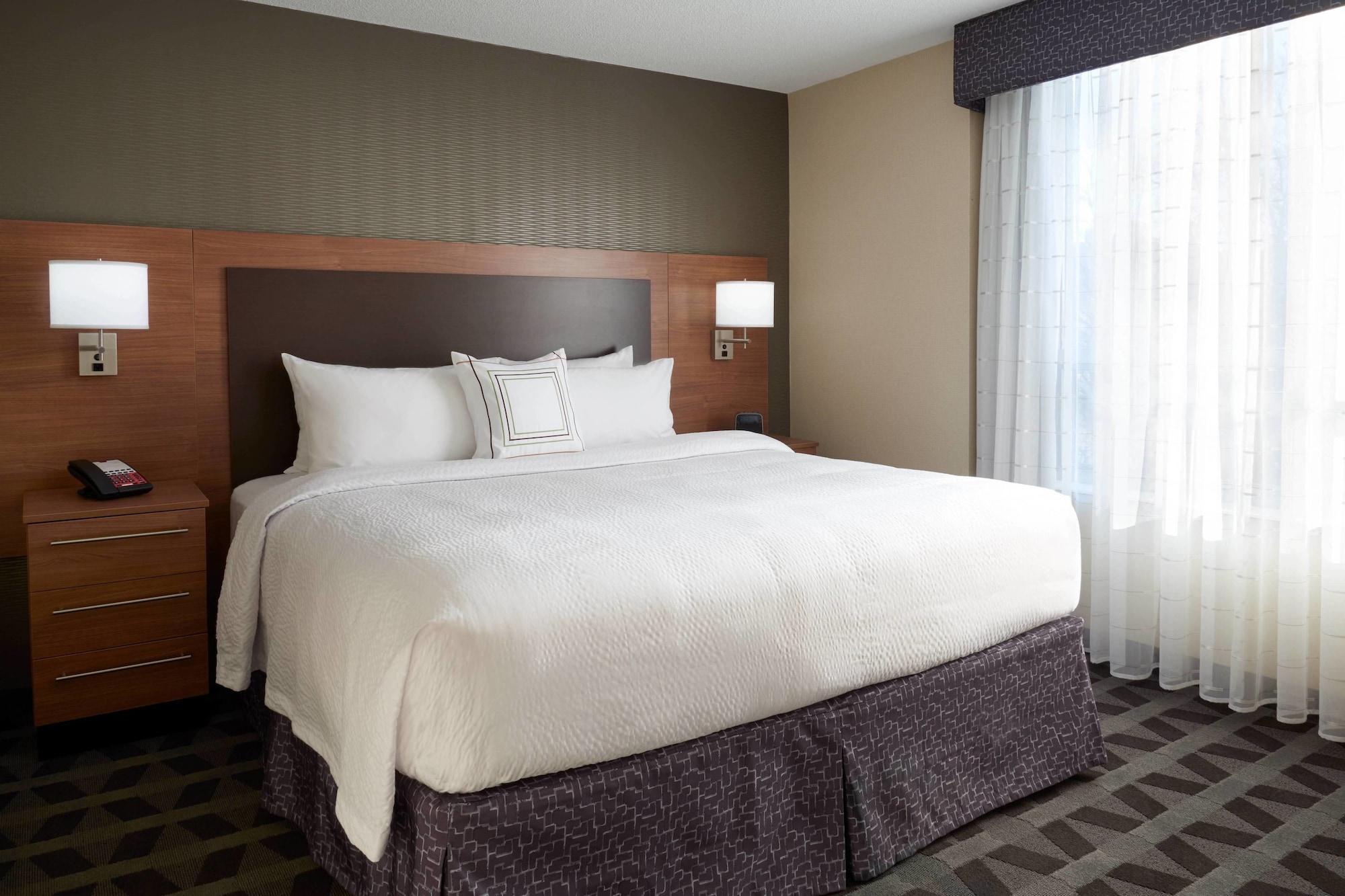 Towneplace Suites By Marriott Windsor Luaran gambar