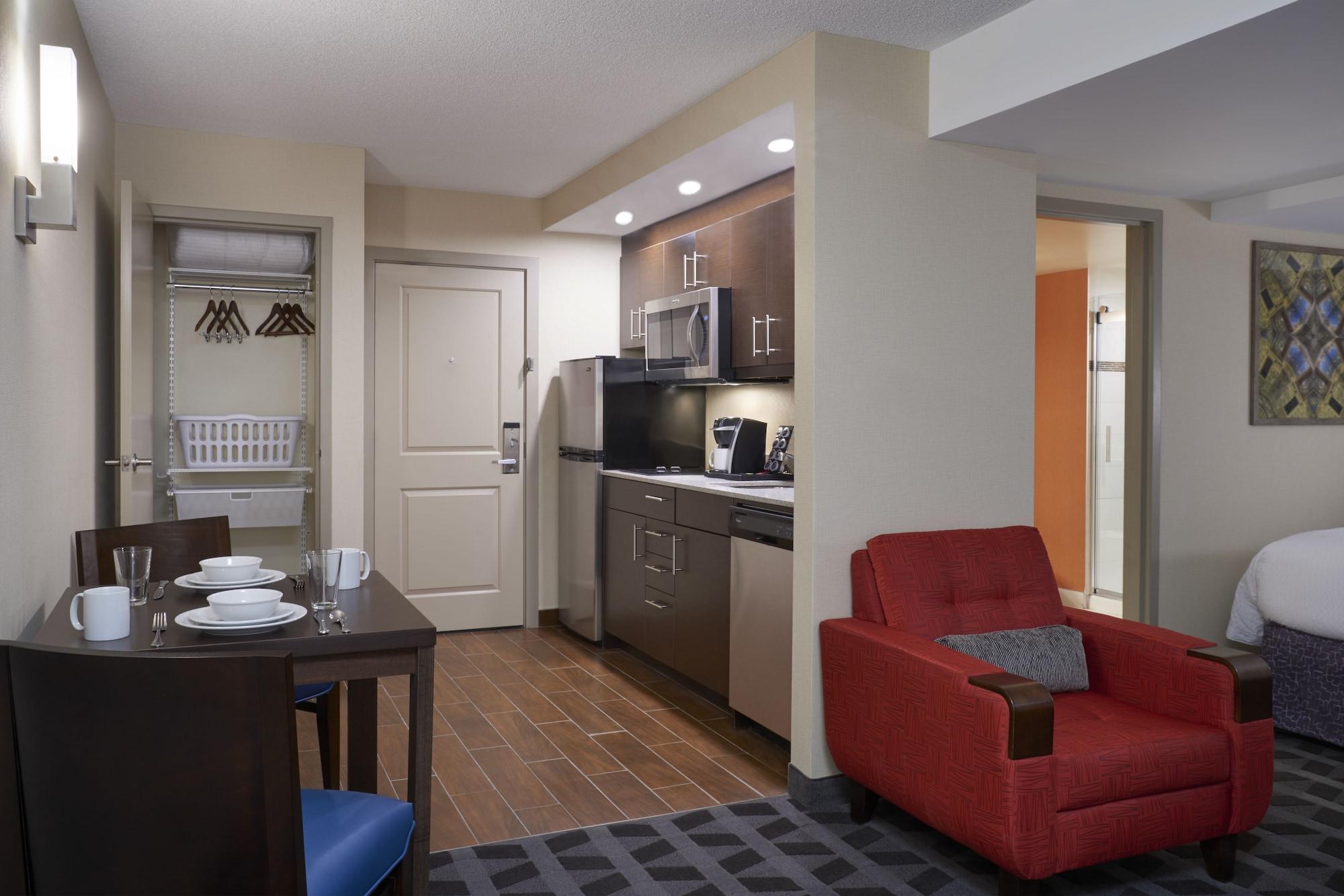 Towneplace Suites By Marriott Windsor Luaran gambar