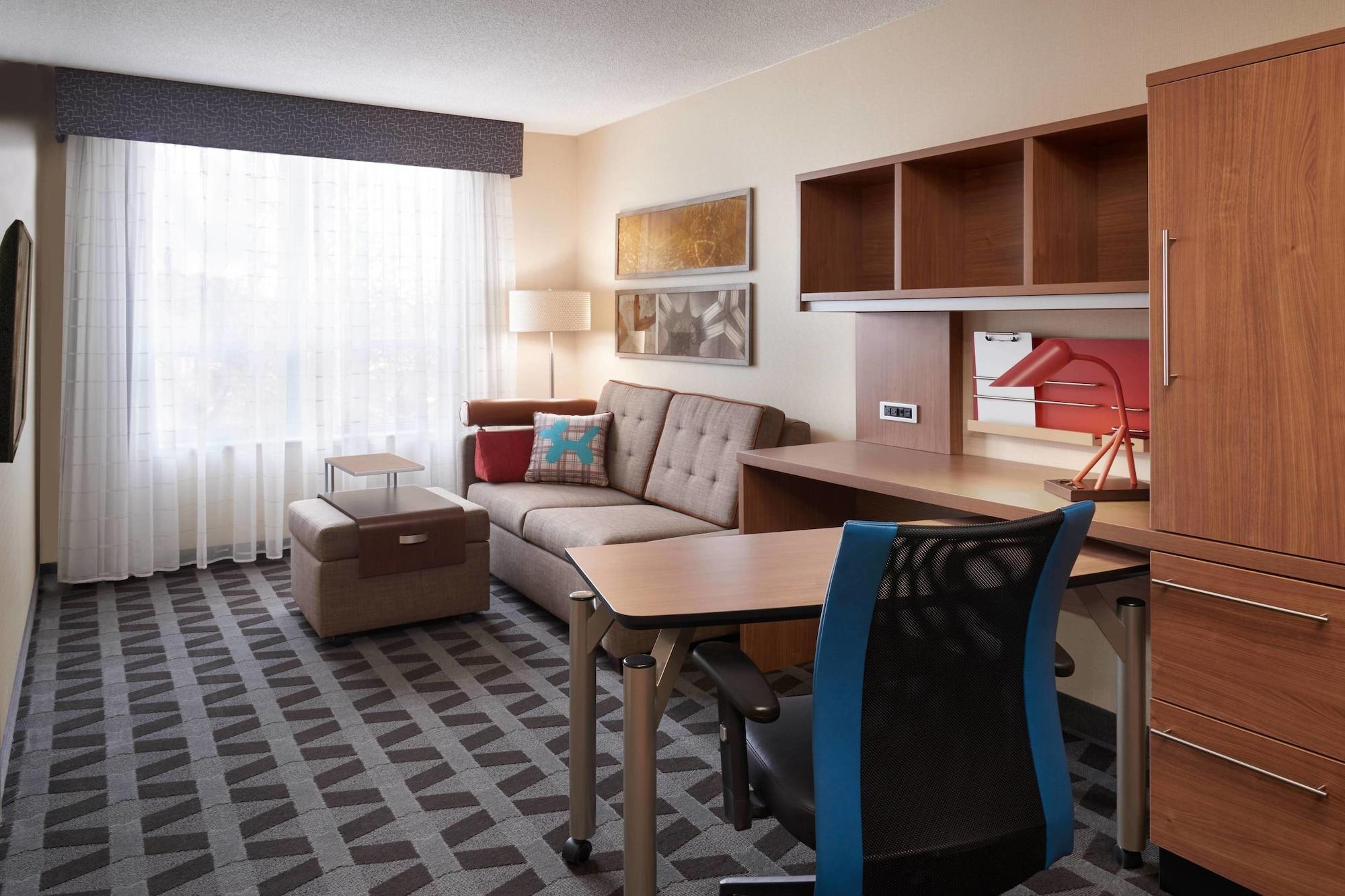 Towneplace Suites By Marriott Windsor Luaran gambar