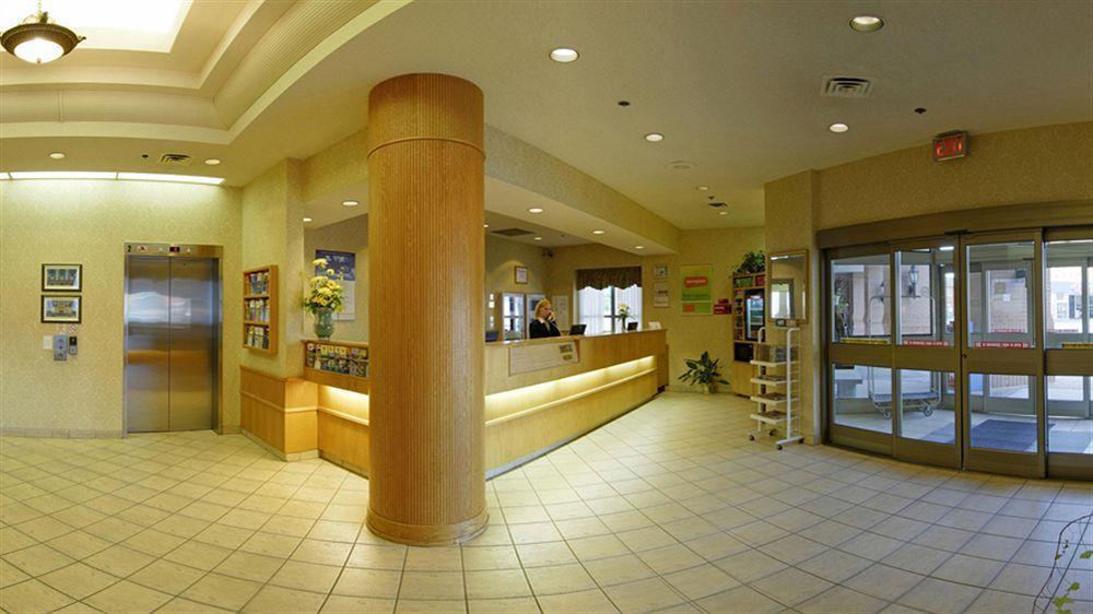 Towneplace Suites By Marriott Windsor Luaran gambar